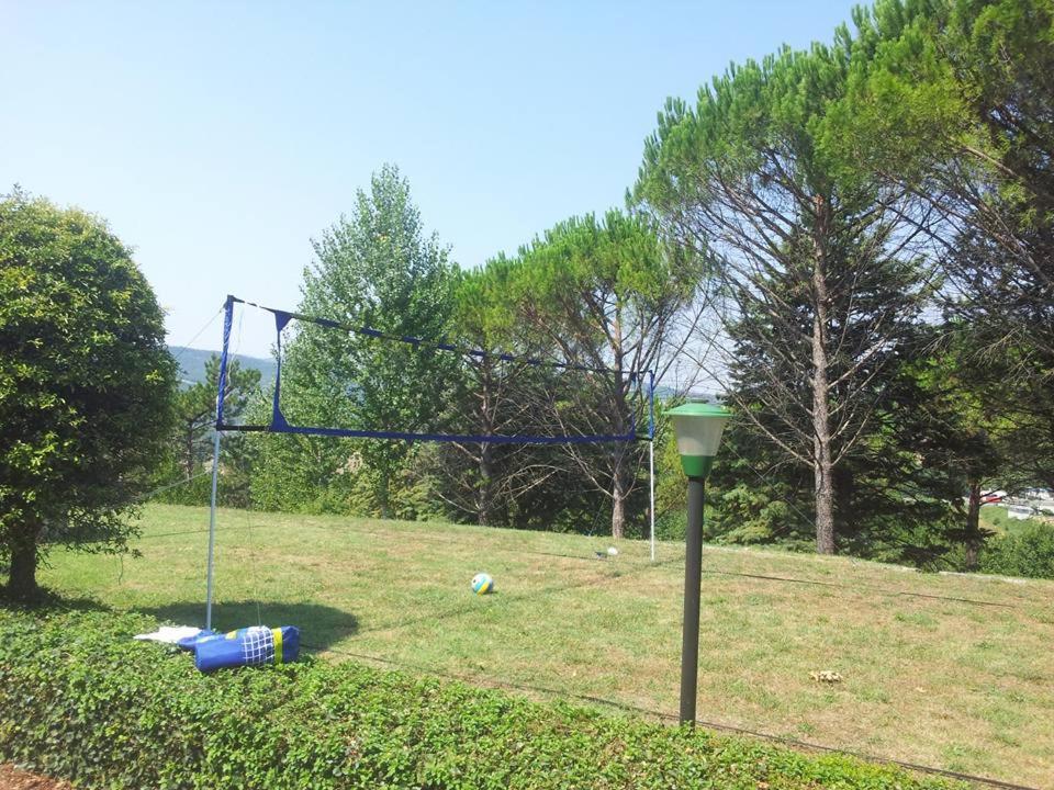 Gorgeous 2-Storey Villa With A Large Private Pool Todi Exterior foto