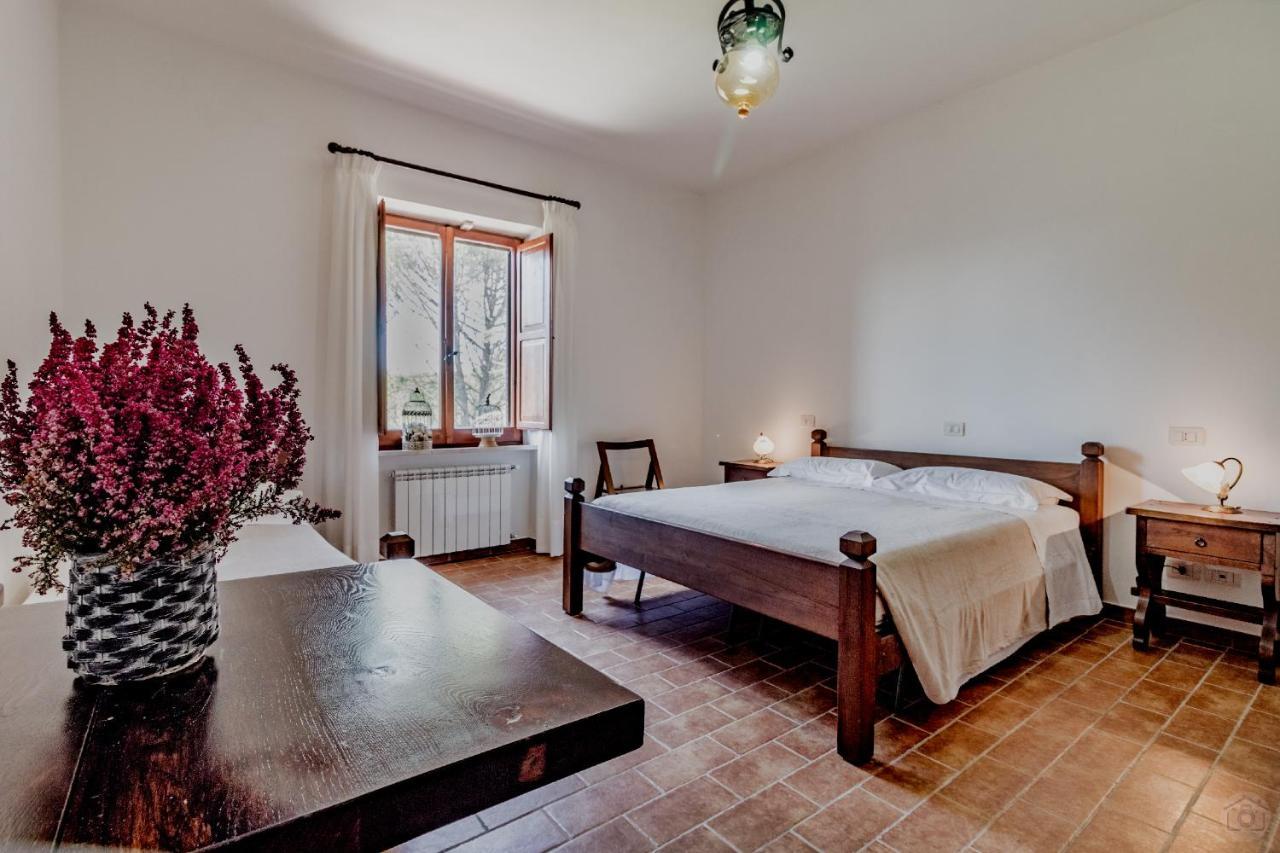 Gorgeous 2-Storey Villa With A Large Private Pool Todi Exterior foto