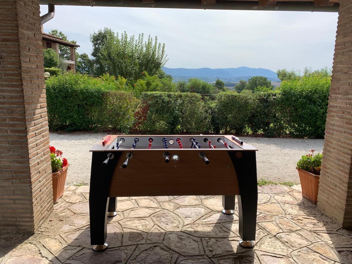Gorgeous 2-Storey Villa With A Large Private Pool Todi Exterior foto